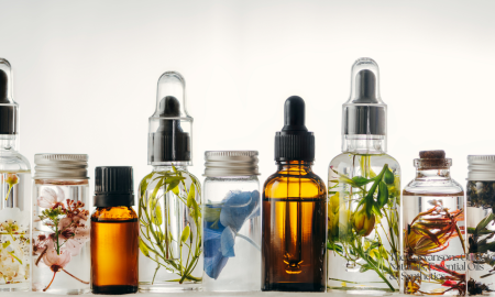 The Carvansons Guide to Naturals Essential Oils Synthetics 2